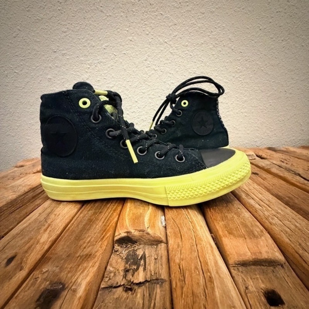 Converse Chuck Taylor II Shield Canvas High Top Black Volt Yellow Men 5.5 Wm 7.5